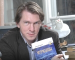  Библиотека информирует: встреча с членом Союза писателей России, мурманским писателем Дмитрием Коржовым
